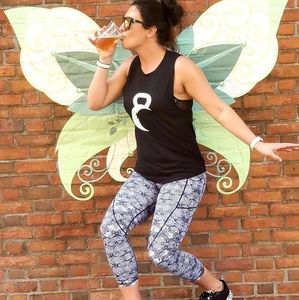 Meet your Posher, Holly